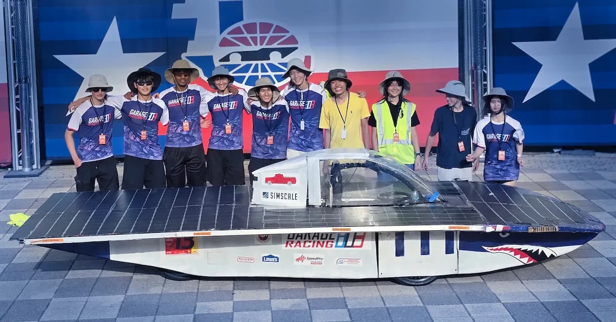 Garage 803 Solar Car